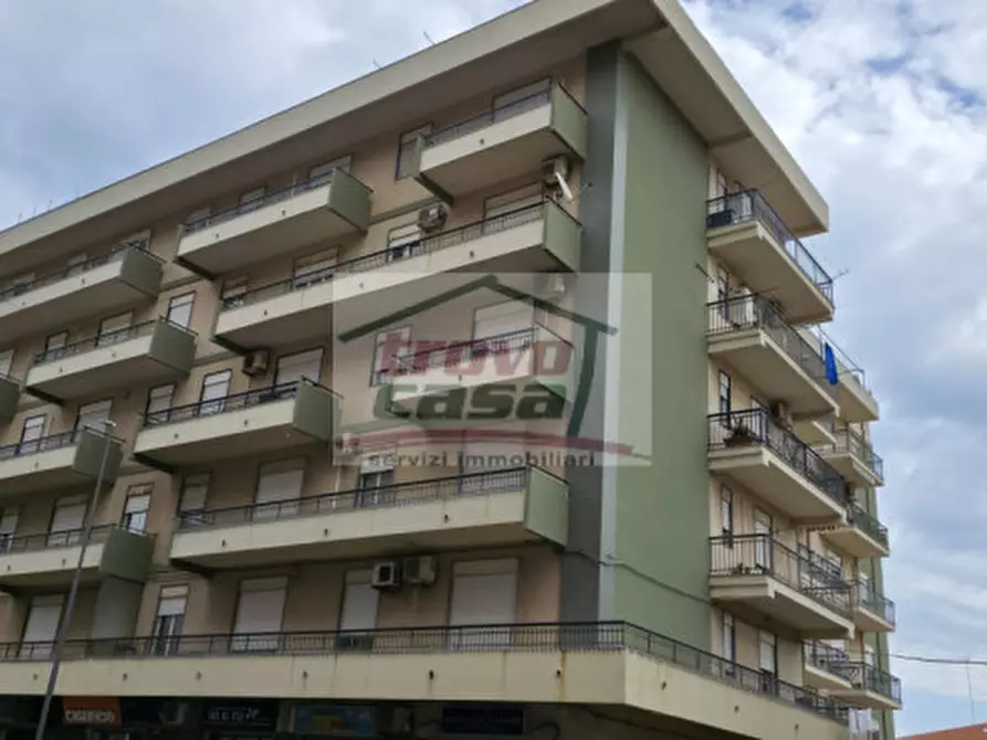 Immagine 1 di Appartamento in vendita  in Viale Tunisi n.54 a Siracusa