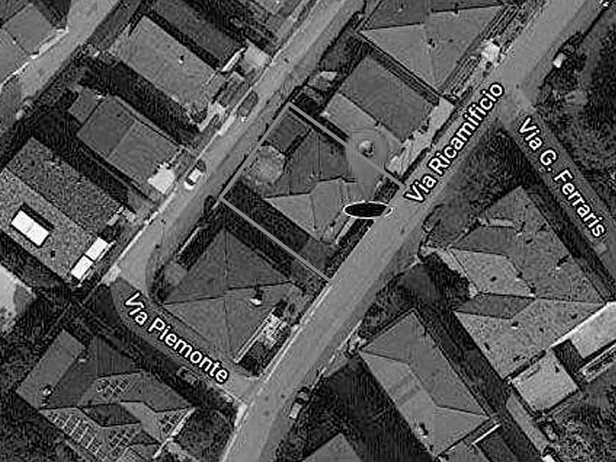 Immagine 26 di Casa bifamiliare in vendita  in Via Ricamificio 11 a San Giovanni Lupatoto