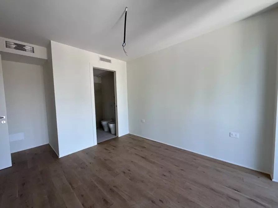 Immagine 17 di Appartamento in vendita  a Jesolo