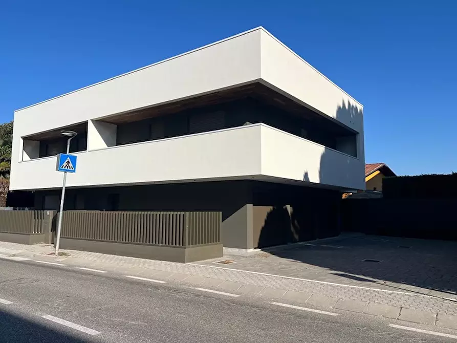 Immagine 1 di Appartamento in vendita  a Campolongo Maggiore