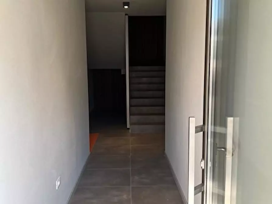 Immagine 5 di Appartamento in vendita  a Campolongo Maggiore