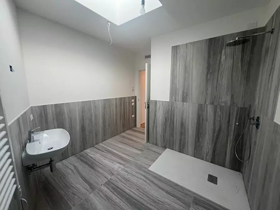 Immagine 20 di Appartamento in vendita  a Campolongo Maggiore