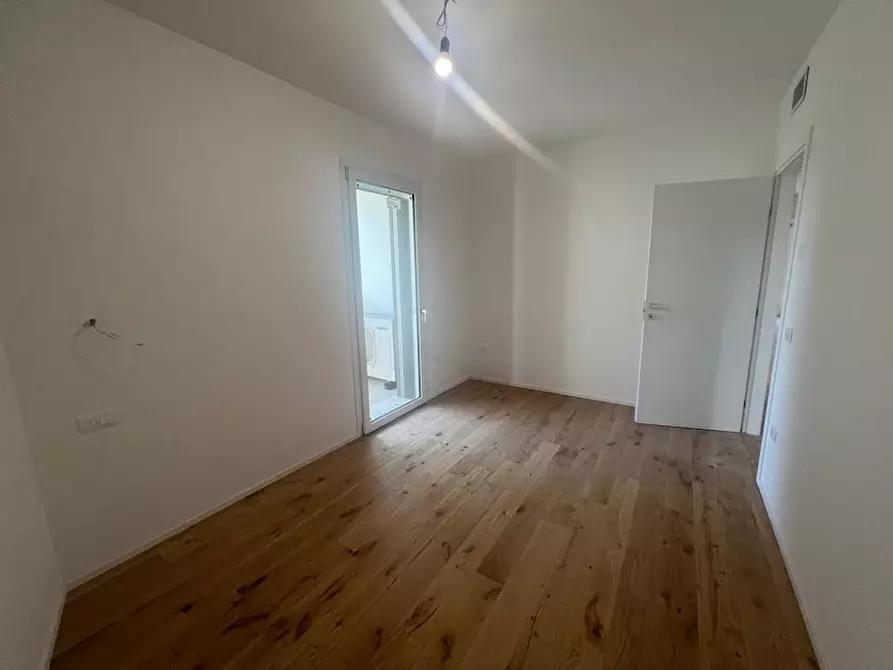 Immagine 23 di Appartamento in vendita  a Campolongo Maggiore