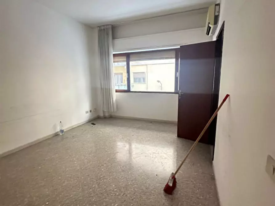 Immagine 3 di Appartamento in vendita  in VIA DEI CANTIERI a Palermo