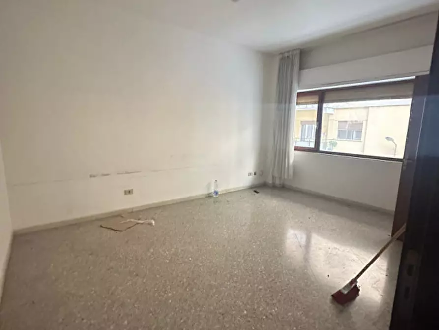 Immagine 4 di Appartamento in vendita  in VIA DEI CANTIERI a Palermo