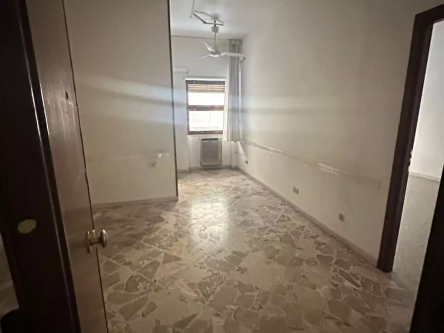 Immagine 14 di Appartamento in vendita  in VIA DEI CANTIERI a Palermo