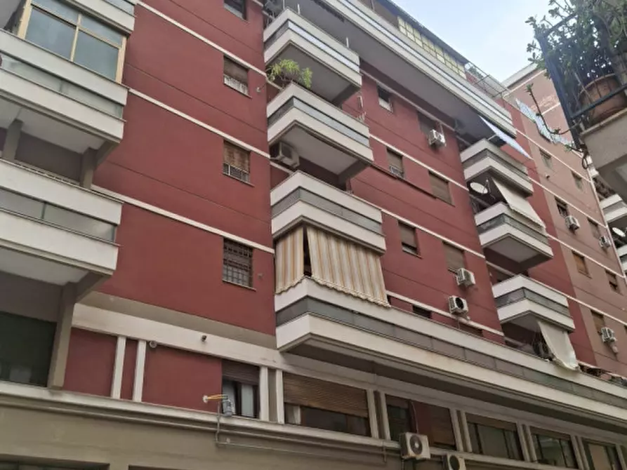 Immagine 15 di Appartamento in vendita  in VIA DEI CANTIERI a Palermo