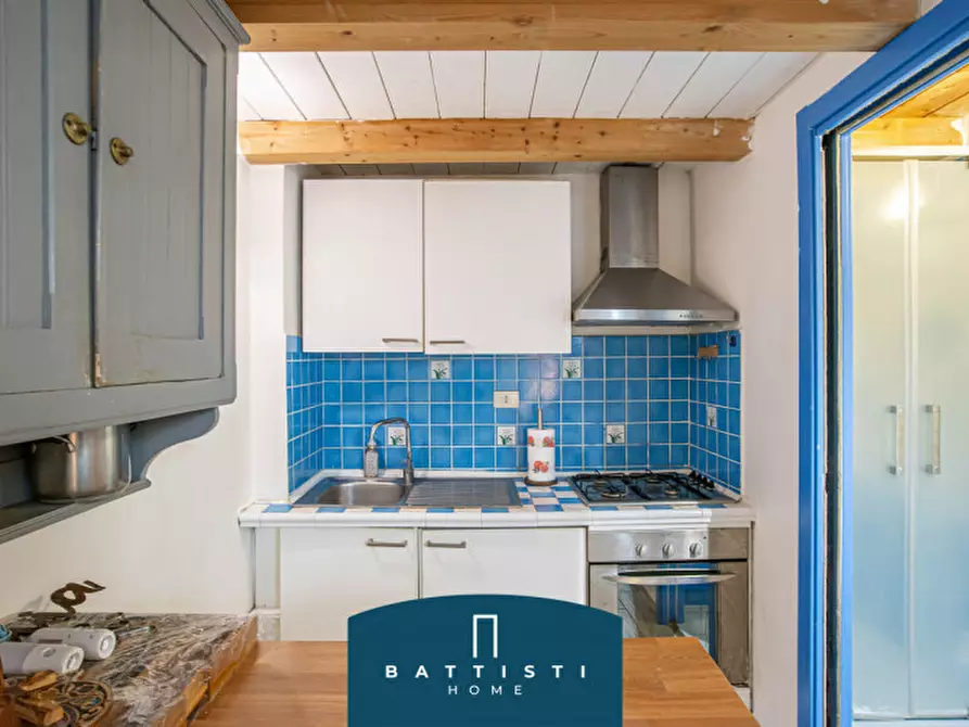 Immagine 7 di Appartamento in vendita  in Via degli Orti d'Alibert a Roma