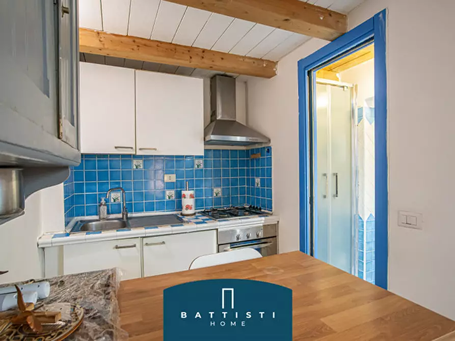 Immagine 8 di Appartamento in vendita  in Via degli Orti d'Alibert a Roma