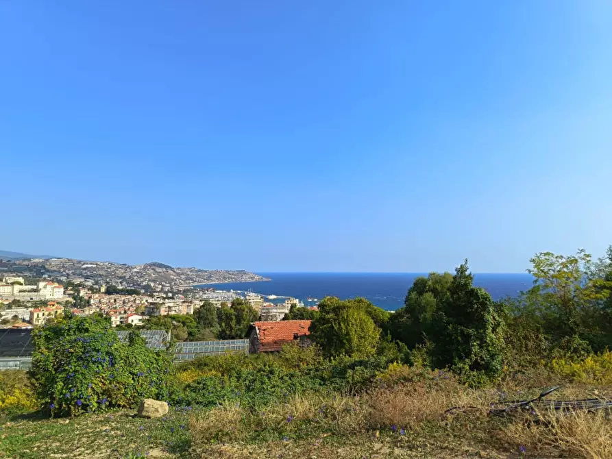 Immagine 15 di Villa in vendita  in VIA D'ANNUNZIO 60 a San Remo