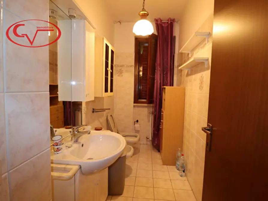 Immagine 10 di Appartamento in vendita  in Via Amerigo Vespucci a Montevarchi