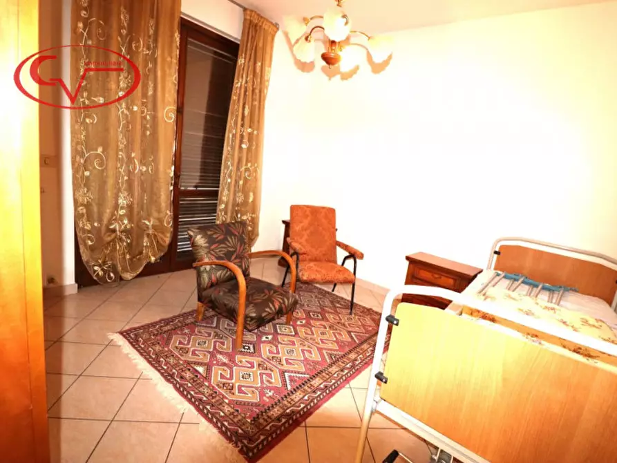 Immagine 15 di Appartamento in vendita  in Via Amerigo Vespucci a Montevarchi