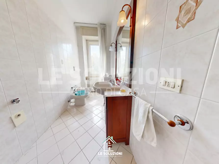 Immagine 20 di Appartamento in vendita  in Viale Cristoforo Colombo 17 a Putignano