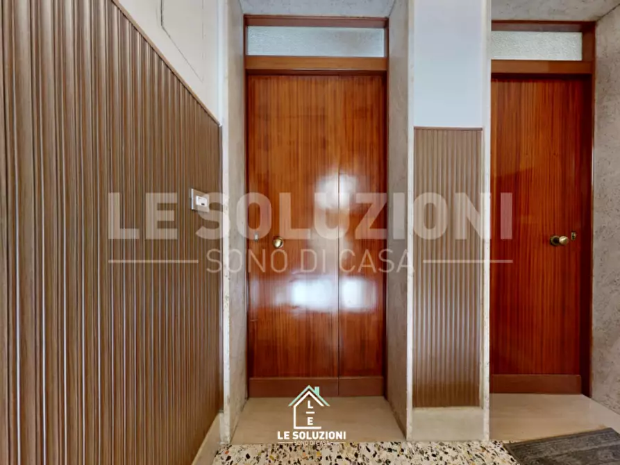 Immagine 22 di Appartamento in vendita  in Viale Cristoforo Colombo 17 a Putignano