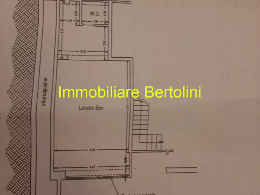 Immagine 4 di Garage in vendita  in VIA PADRE SEMERIA a San Remo