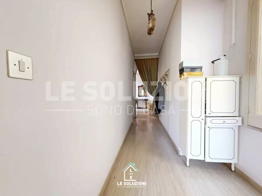 Immagine 11 di Appartamento in vendita  in viale cristoforo colombo 17 a Putignano