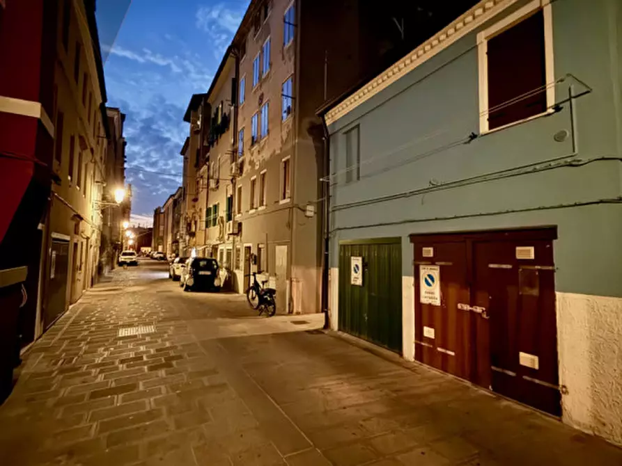 Immagine 2 di Garage in vendita  a Chioggia