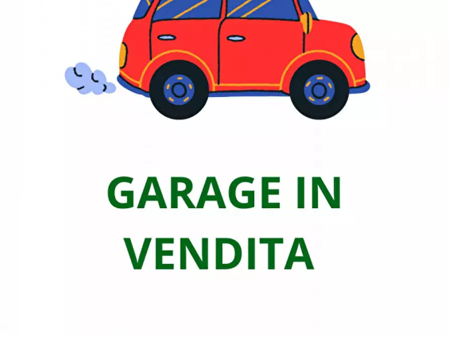 Immagine 1 di Garage in vendita  in Via Stradelle a Pordenone