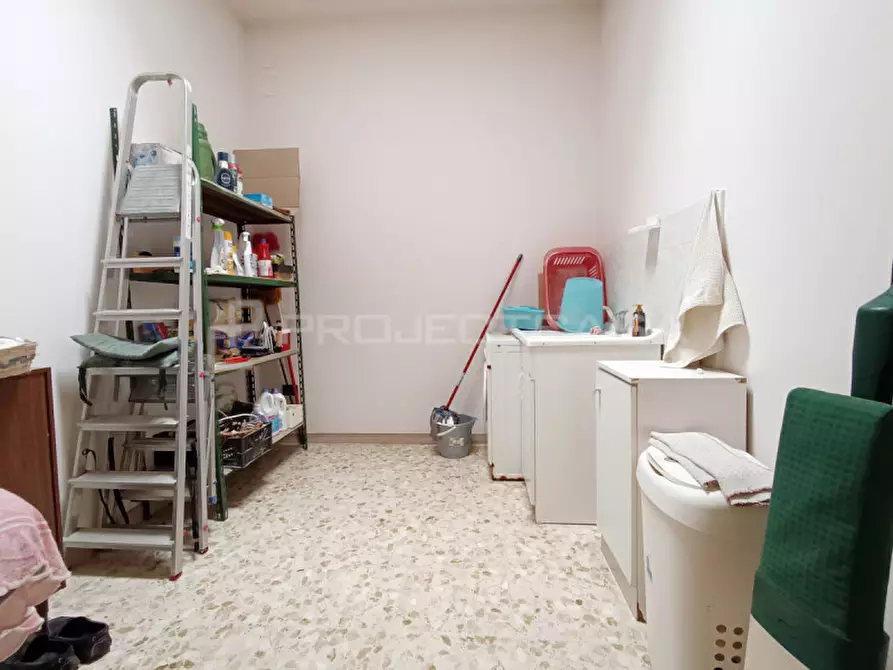 Immagine 21 di Appartamento in vendita  in Via A. Pisino 19 a Maglie