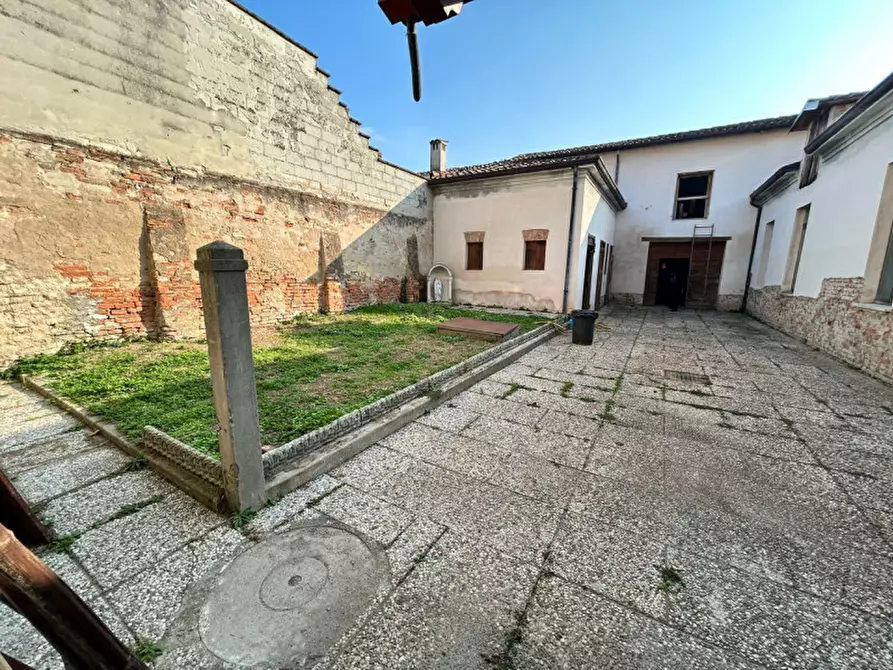 Immagine 17 di Casa indipendente in vendita  in Via Vittorio Emanuele Secondo a Gualtieri