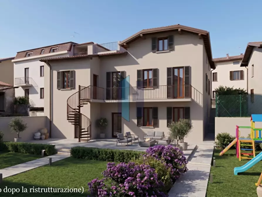 Immagine 1 di Rustico / casale in vendita  in Via Rigamonte a Carenno