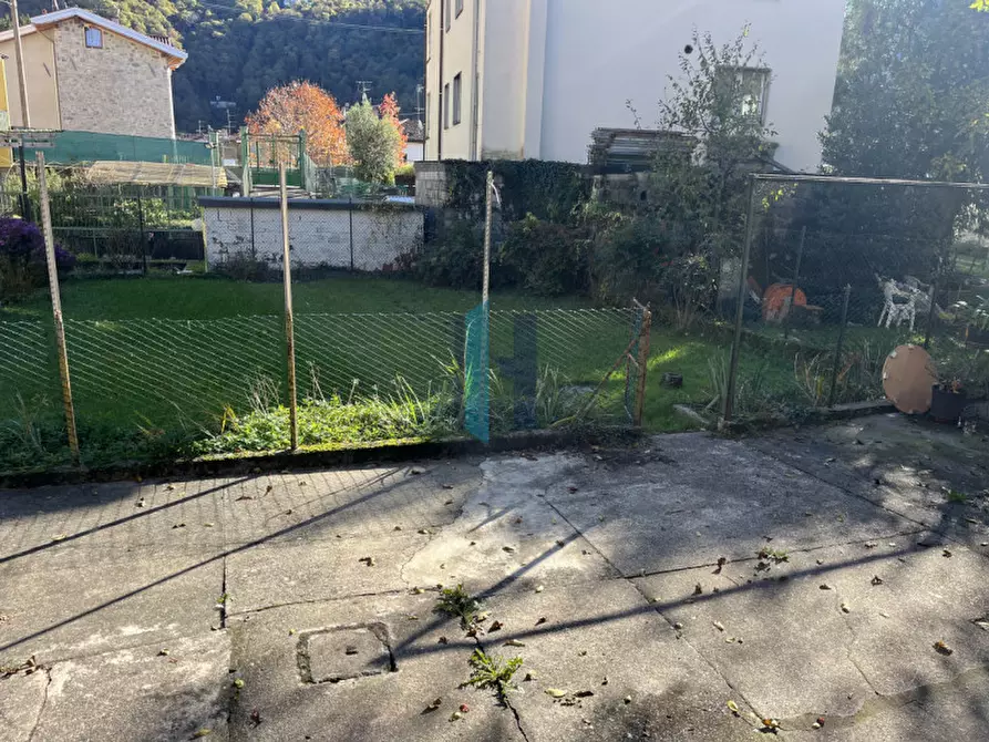 Immagine 9 di Rustico / casale in vendita  in Via Rigamonte a Carenno