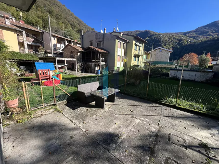 Immagine 10 di Rustico / casale in vendita  in Via Rigamonte a Carenno