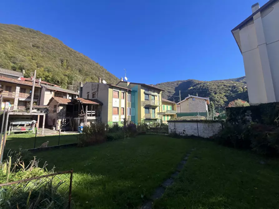 Immagine 17 di Rustico / casale in vendita  in Via Rigamonte a Carenno