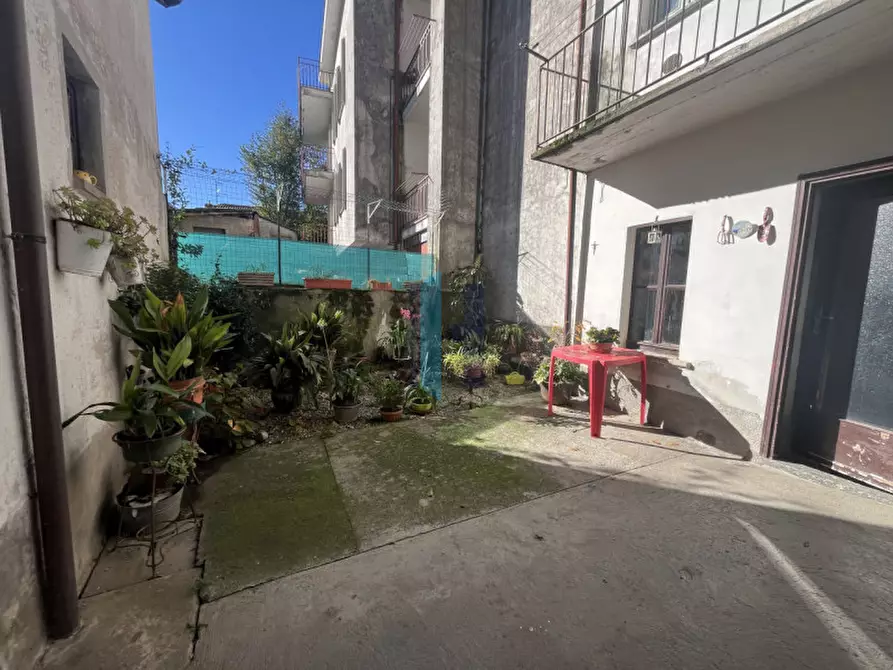 Immagine 18 di Rustico / casale in vendita  in Via Rigamonte a Carenno