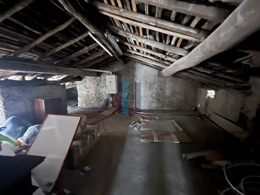 Immagine 37 di Rustico / casale in vendita  in Via Rigamonte a Carenno