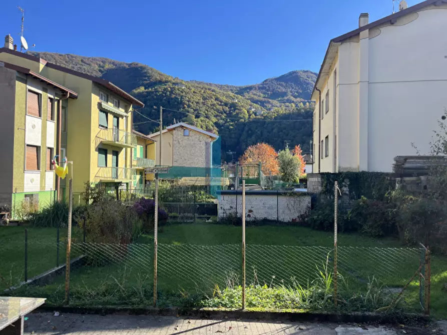 Immagine 41 di Rustico / casale in vendita  in Via Rigamonte a Carenno