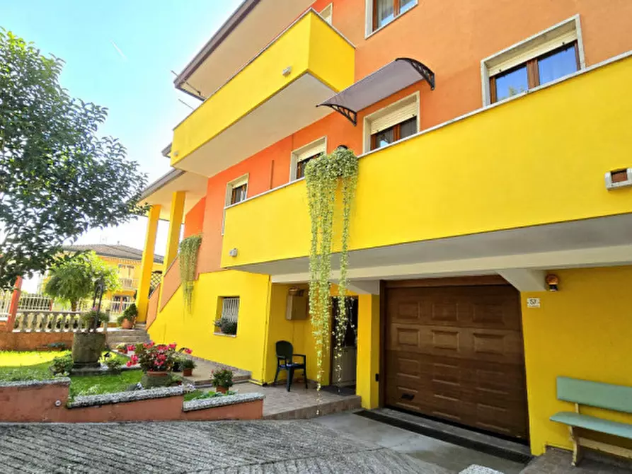 Immagine 27 di Casa bifamiliare in vendita  in via Don Luigi Rizzo a Este