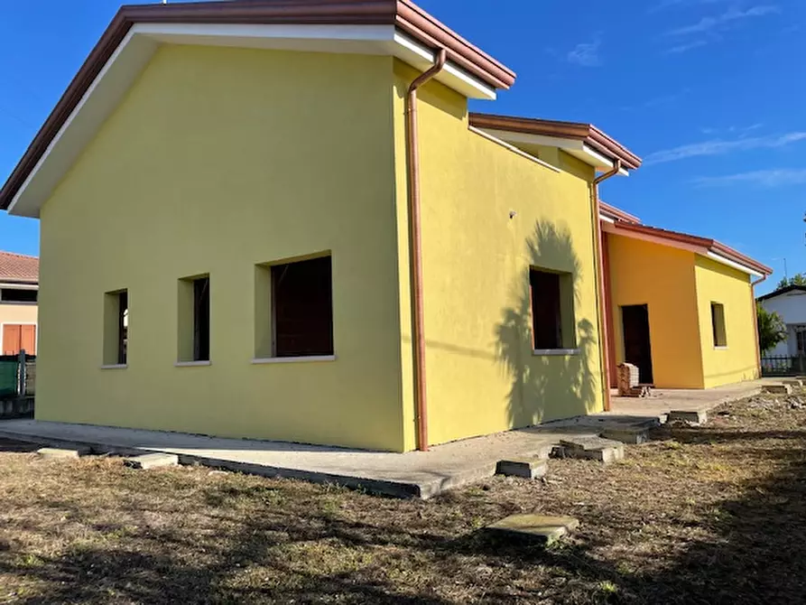 Immagine 1 di Casa indipendente in vendita  in via caselle a Piove Di Sacco