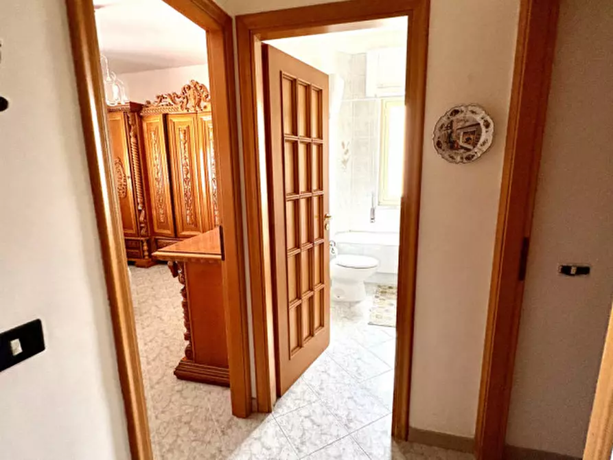 Immagine 13 di Appartamento in affitto  in Via A.Greco a Catanzaro