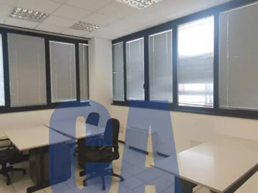 Immagine 1 di Ufficio in affitto  in VIA BURONA a Vimodrone