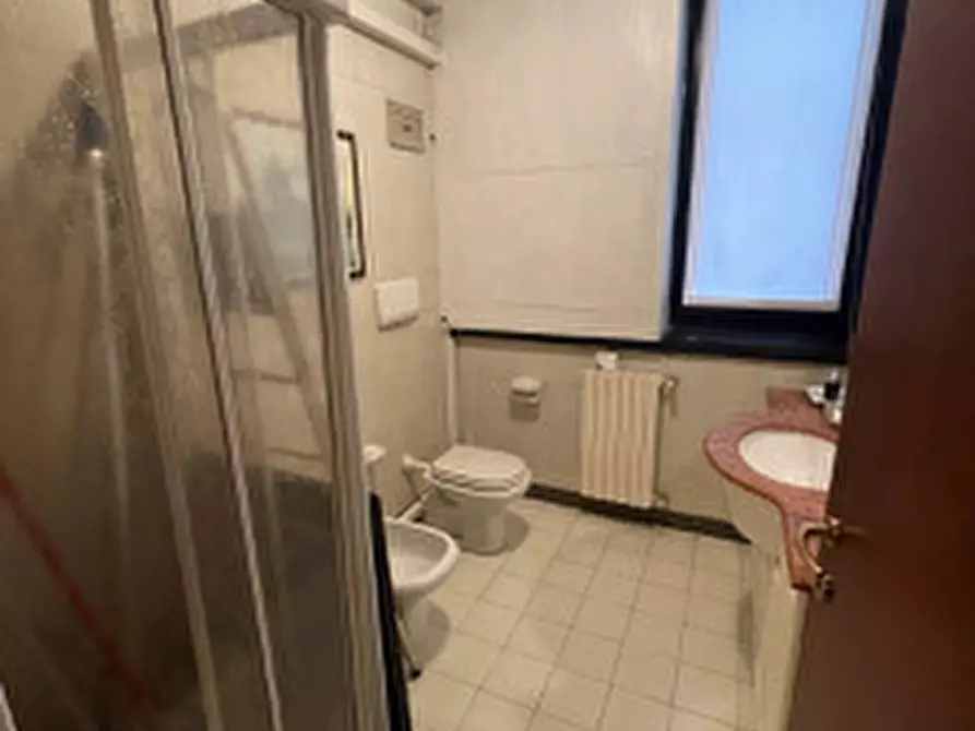 Immagine 3 di Ufficio in vendita  in via del santuario a Abano Terme