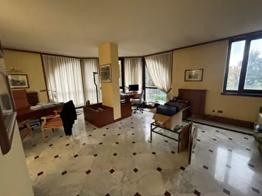 Immagine 4 di Ufficio in vendita  in via del santuario a Abano Terme