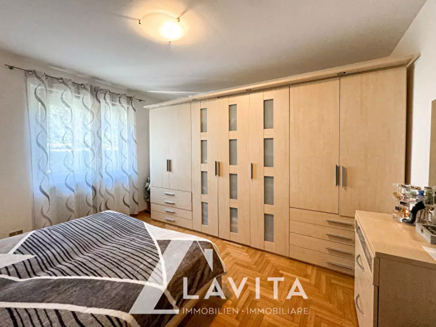 Immagine 17 di Casa bifamiliare in vendita  in Außerfeldweg - Via dei Campi a Ora .Auer.