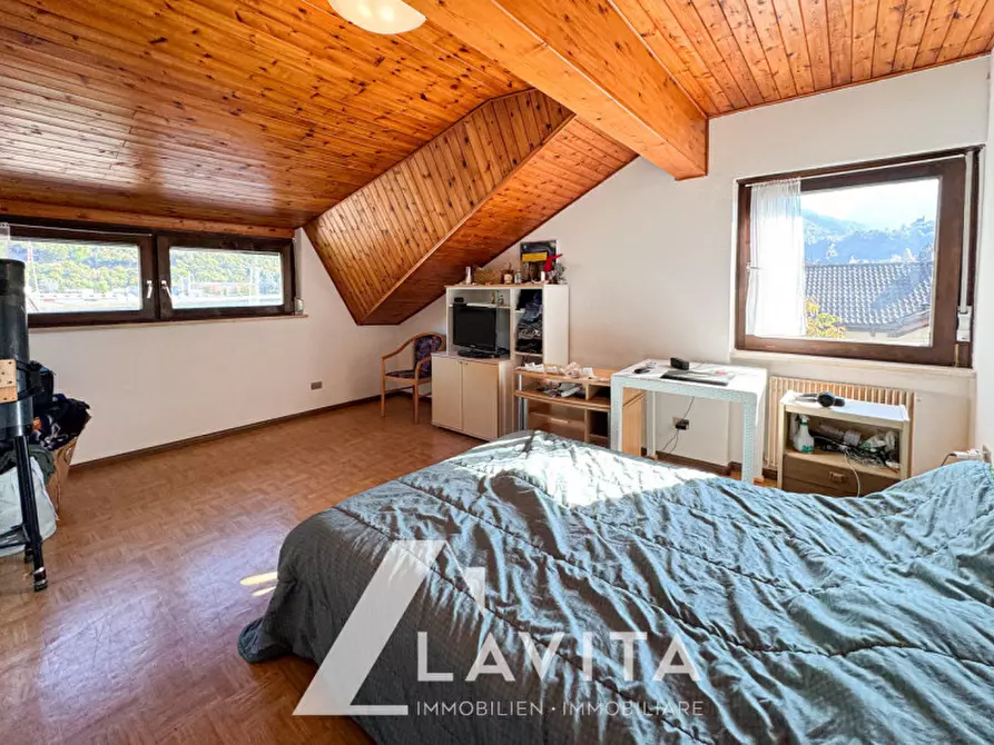 Immagine 49 di Casa bifamiliare in vendita  in Außerfeldweg - Via dei Campi a Ora .Auer.