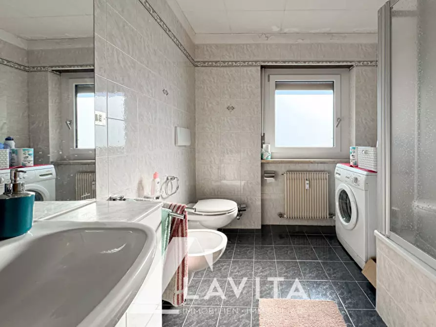 Immagine 54 di Casa bifamiliare in vendita  in Außerfeldweg - Via dei Campi a Ora .Auer.