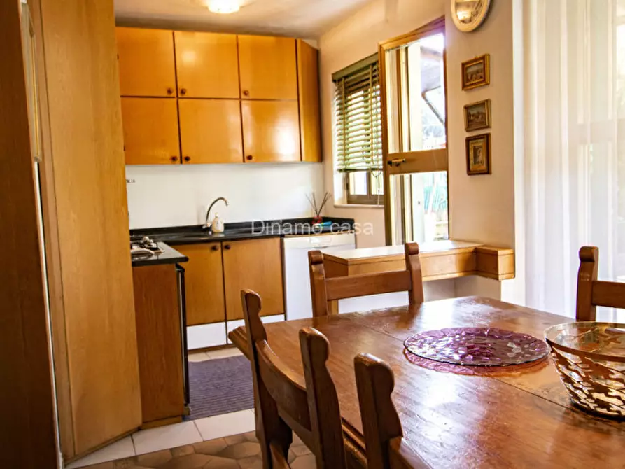 Immagine 6 di Casa indipendente in vendita  a Prato