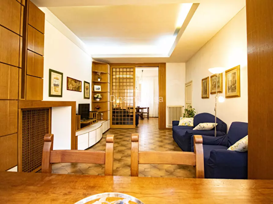 Immagine 7 di Casa indipendente in vendita  a Prato