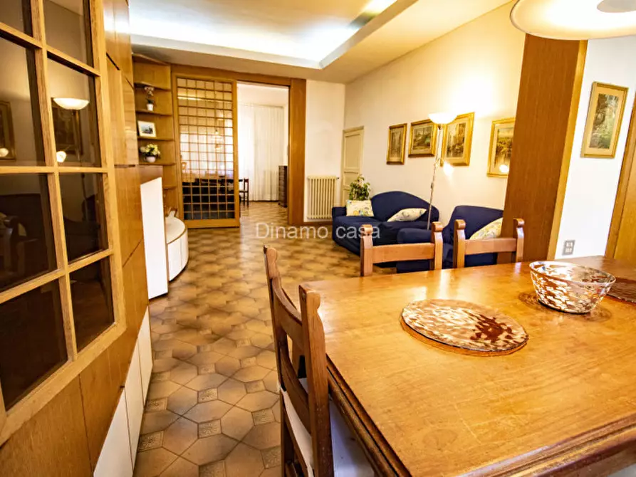 Immagine 17 di Casa indipendente in vendita  a Prato