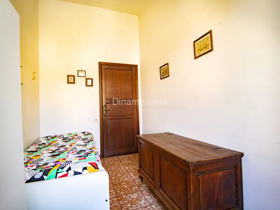 Immagine 38 di Casa indipendente in vendita  a Prato