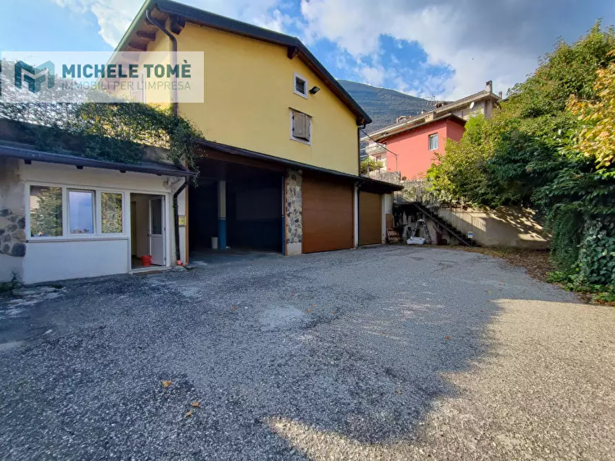 Immagine 2 di Capannone industriale in affitto  in Via Adige a Brentino Belluno