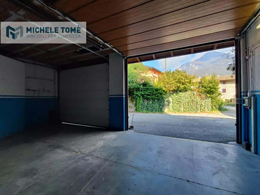 Immagine 7 di Capannone industriale in affitto  in Via Adige a Brentino Belluno