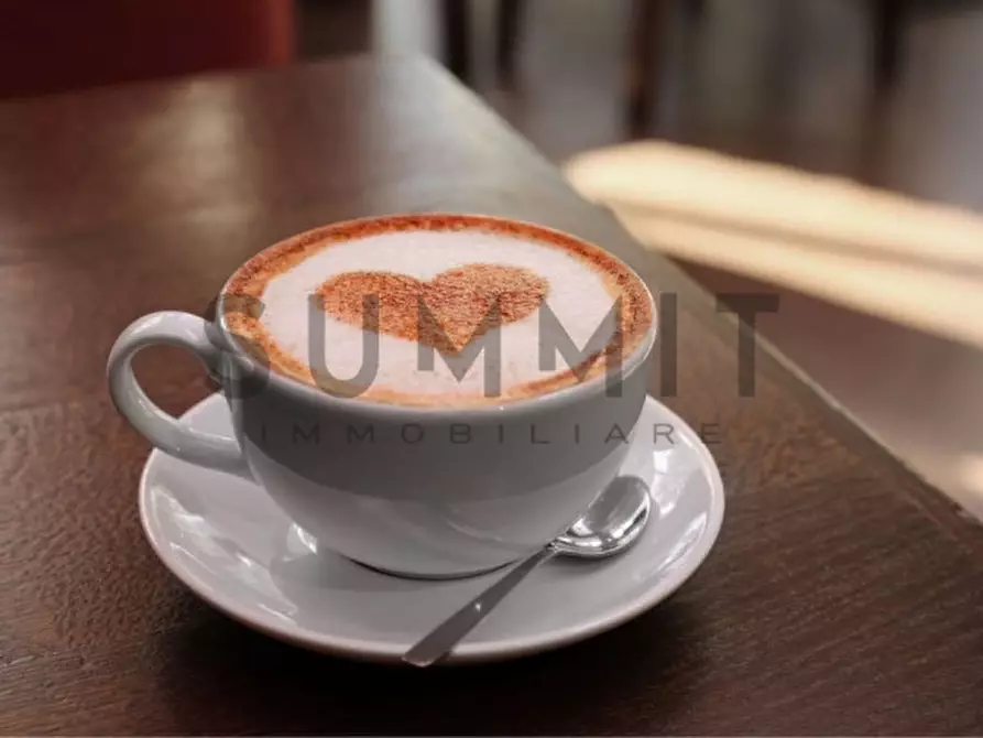 Immagine 2 di Attività commerciale in vendita  in Via Meda di Sopra a Velo D'astico