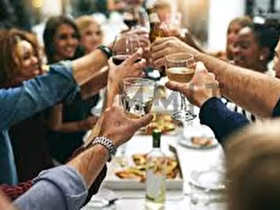 Immagine 3 di Attività commerciale in vendita  in Via Meda di Sopra a Velo D'astico