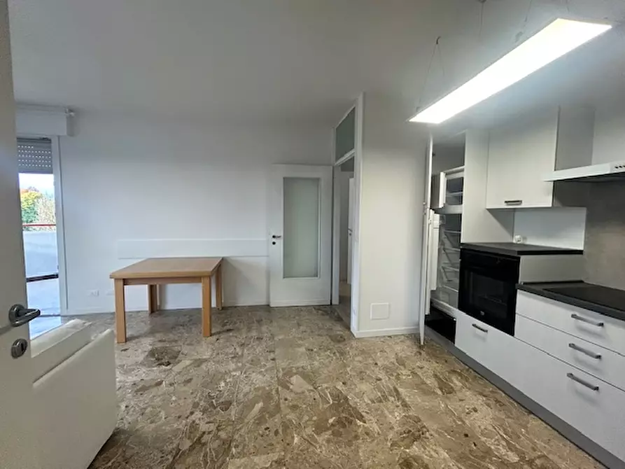 Immagine 7 di Appartamento in vendita  in Viale Italia a Castelfranco Veneto