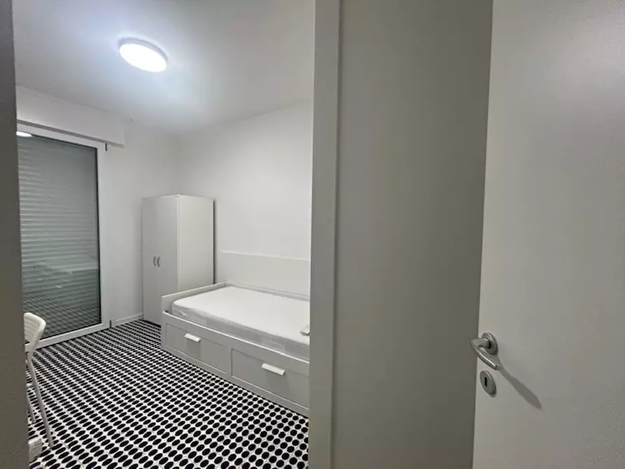 Immagine 8 di Appartamento in vendita  in Viale Italia a Castelfranco Veneto